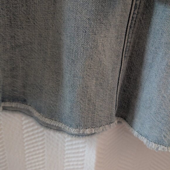 Gap Light Wash Belted A-line Denim Midi Skirt – Size 28 Vintage style - Picture 7 of 12